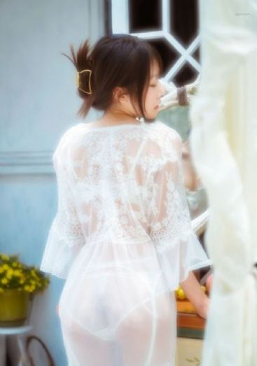 《彼女×彼女×彼女》动漫_免费完整版高清