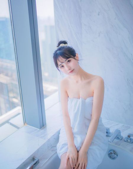 美教师的地狱责罚_蓝光在线观看完整版