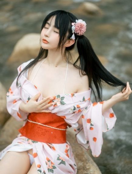 女秘书的条件在线观看_蓝光高清视频观看