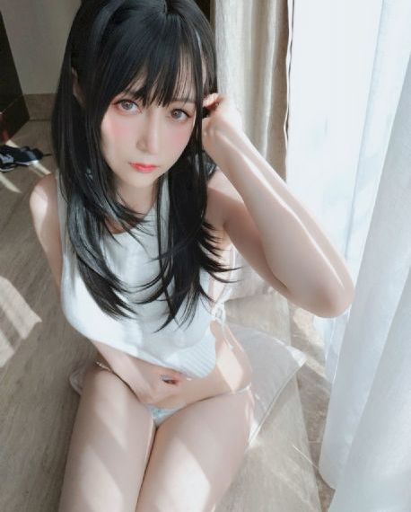 蜜桃在线看_BD韩语高清免费观看